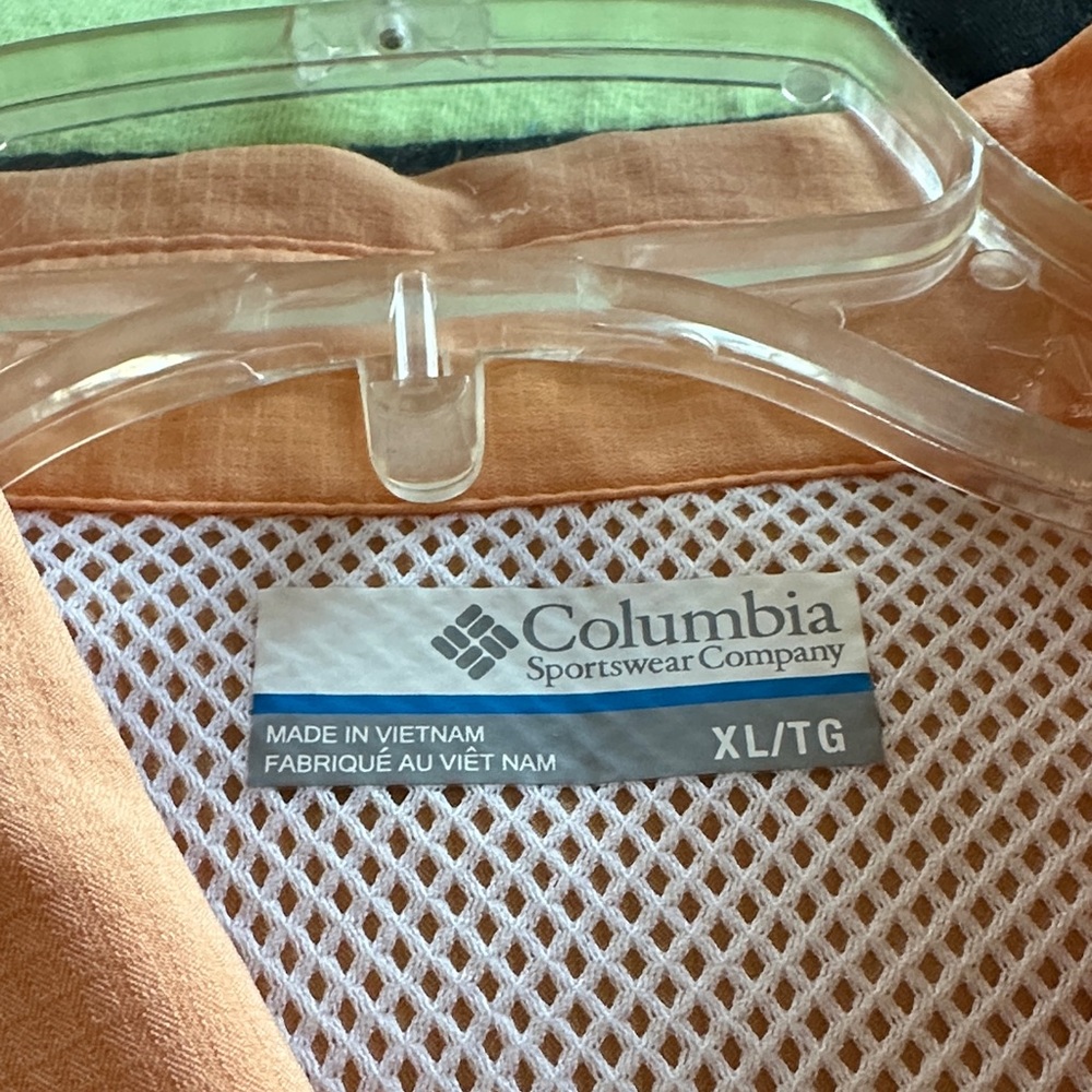 Columbia Light Orange Sleeveless Shirt - Picture 3 of 7